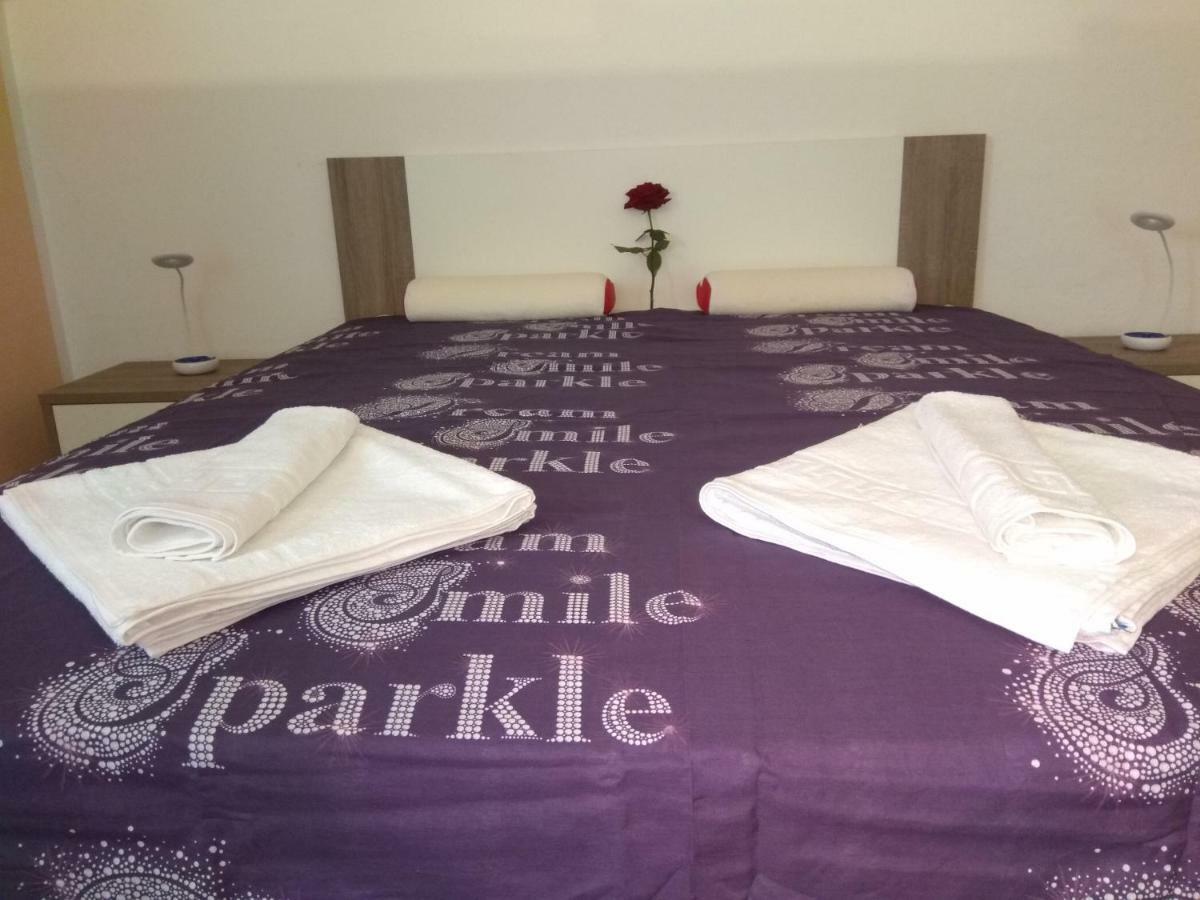 Lorber House Stinjan Apartment Pula Bagian luar foto