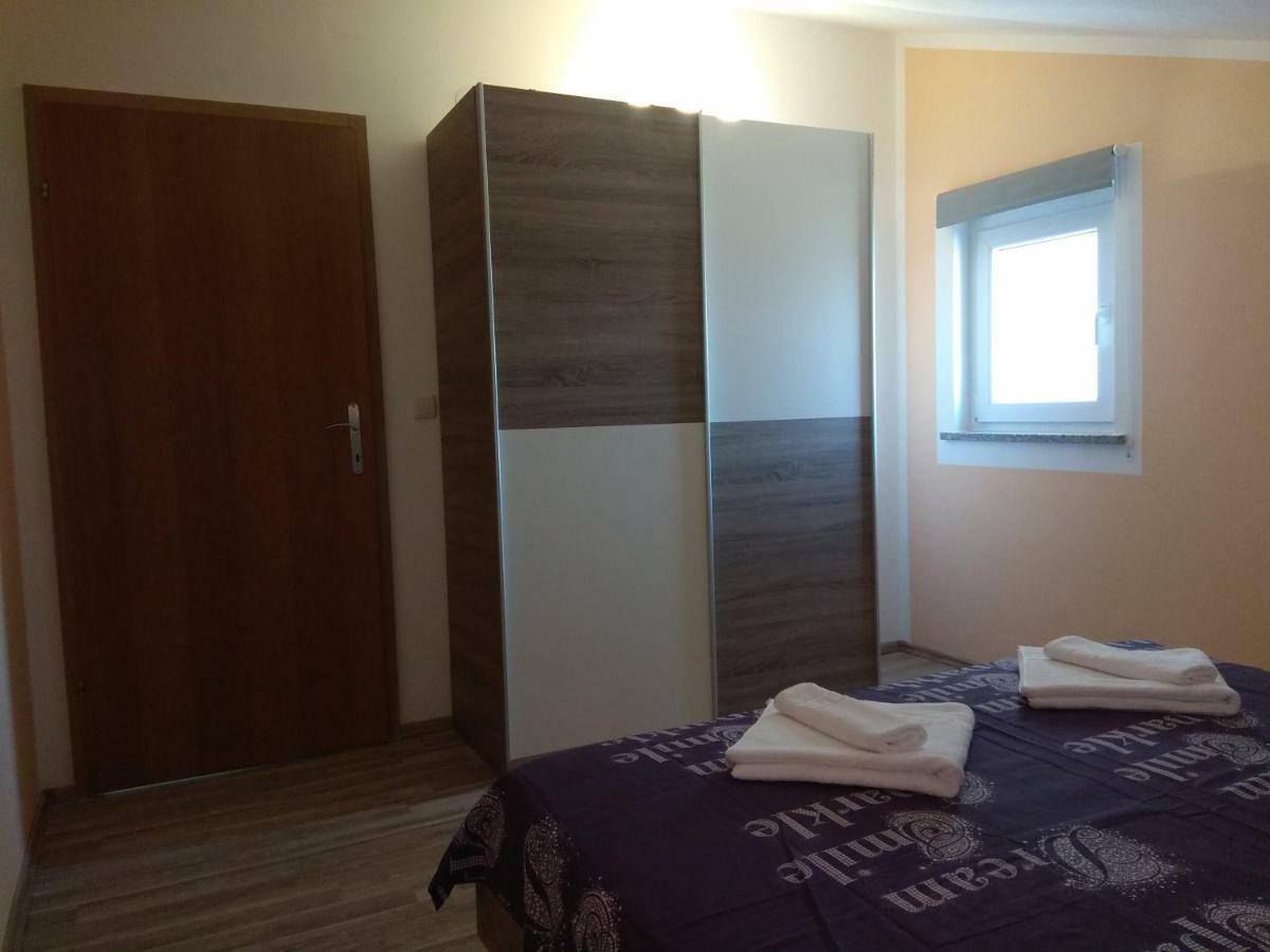 Lorber House Stinjan Apartment Pula Bagian luar foto