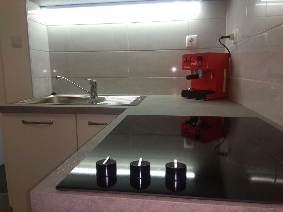 Lorber House Stinjan Apartment Pula Bagian luar foto