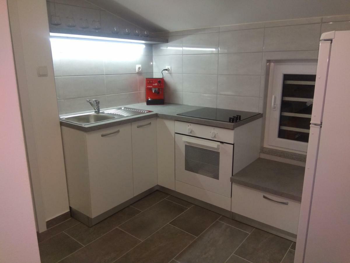 Lorber House Stinjan Apartment Pula Bagian luar foto