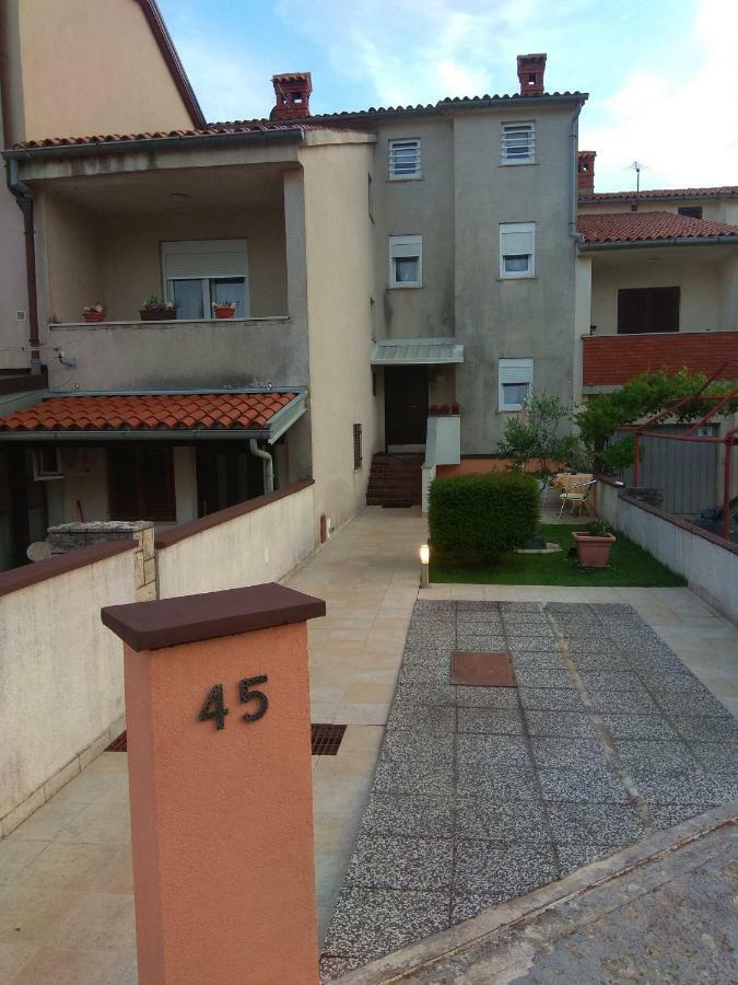 Lorber House Stinjan Apartment Pula Bagian luar foto